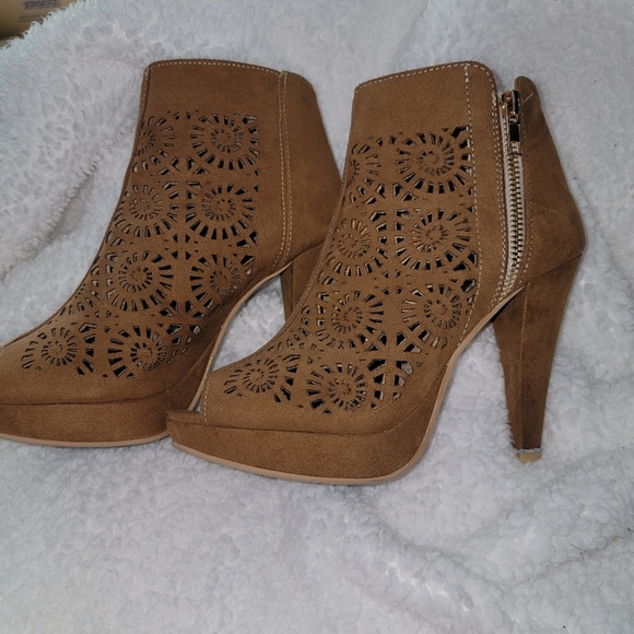 Suede Platforms Ankle Boots 4" heel - Picture 3 of 12